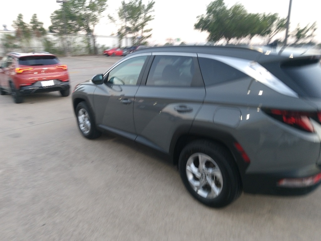 Thumbnail: 2024 Hyundai Tucson - 4