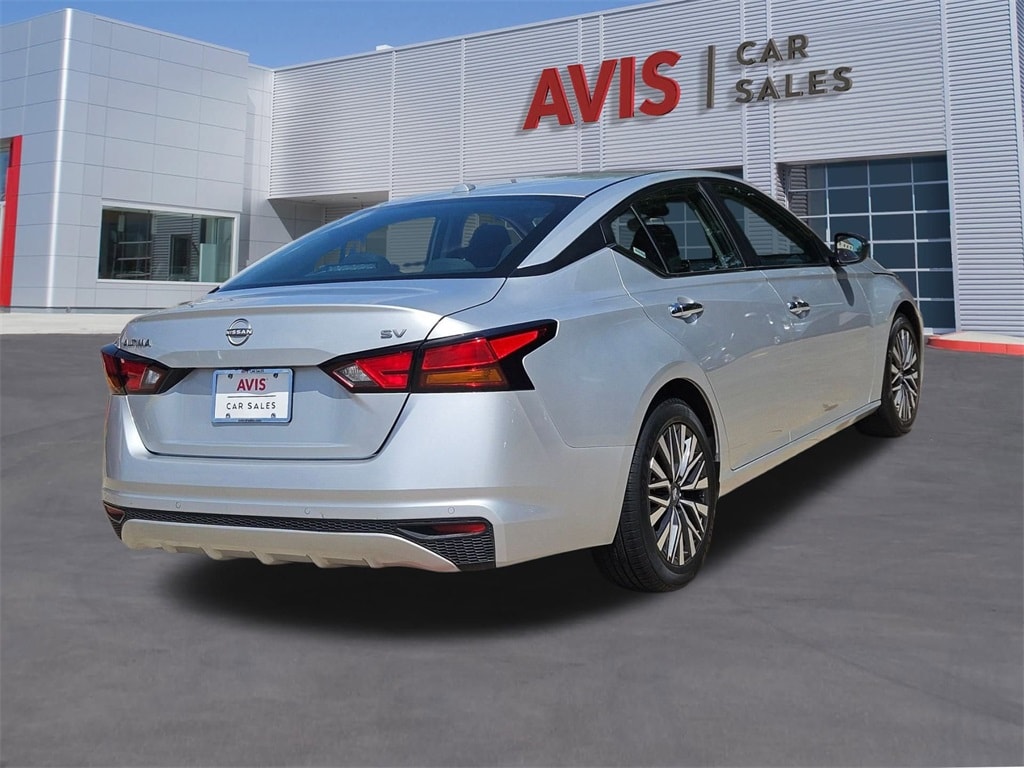 Thumbnail: 2024 Nissan Altima - 5