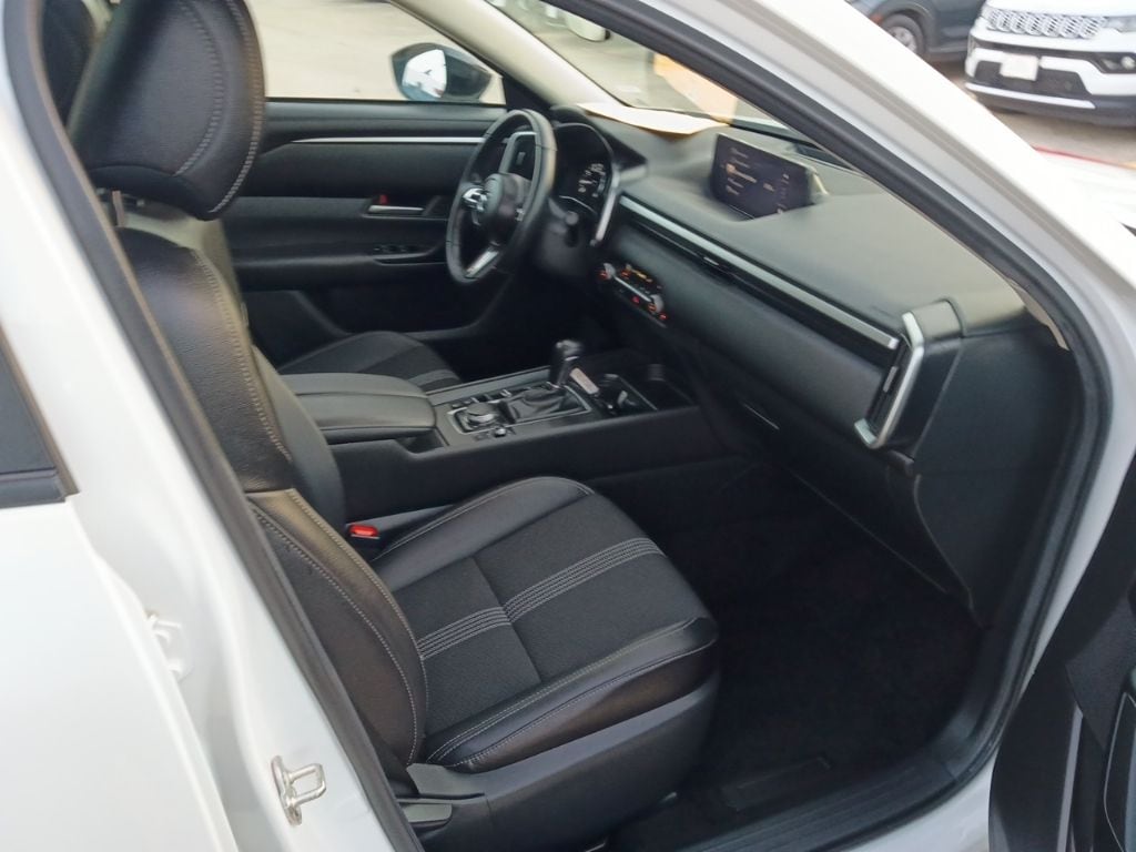 Thumbnail: 2025 Mazda CX-50 - 9