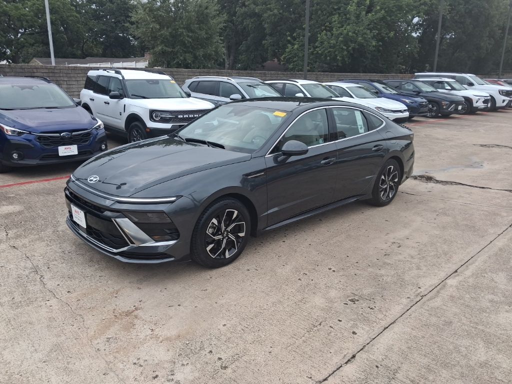 2025 Hyundai Sonata's photo