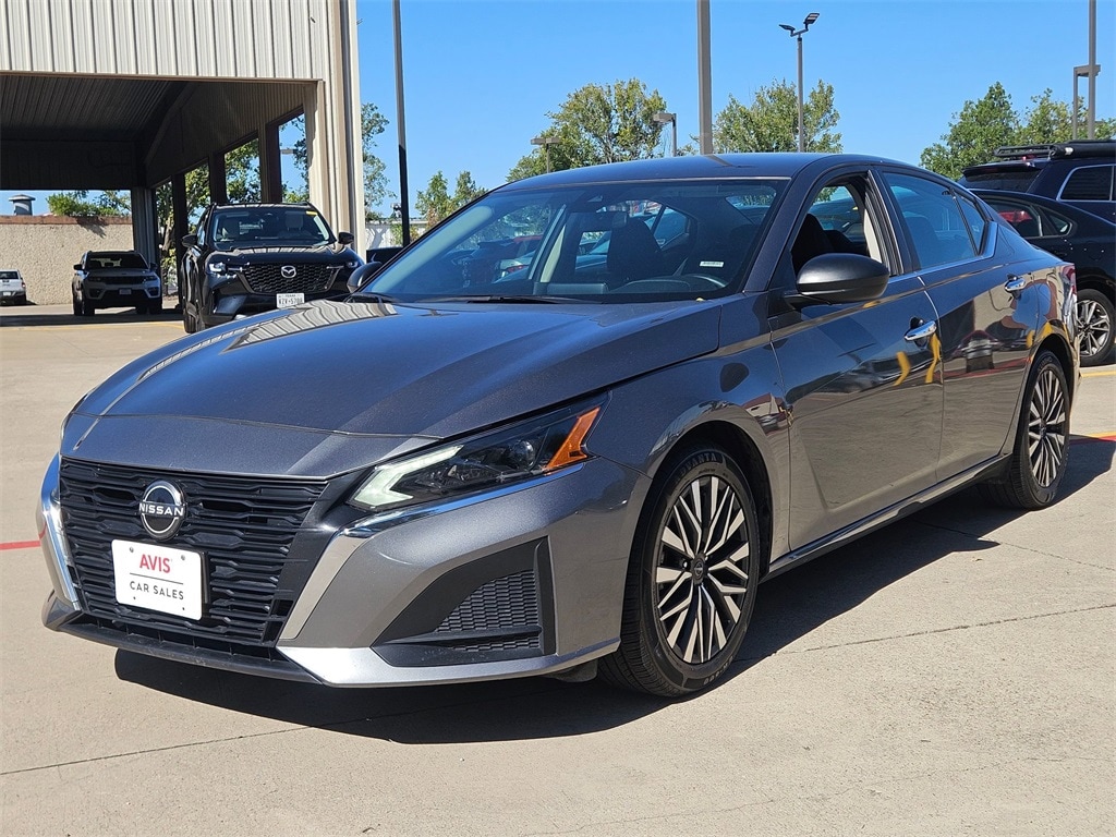 Thumbnail: 2024 Nissan Altima - 1
