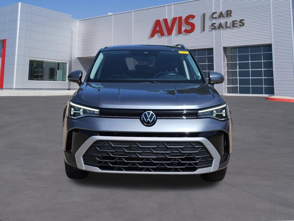 Thumbnail: 2025 Volkswagen Taos - 10