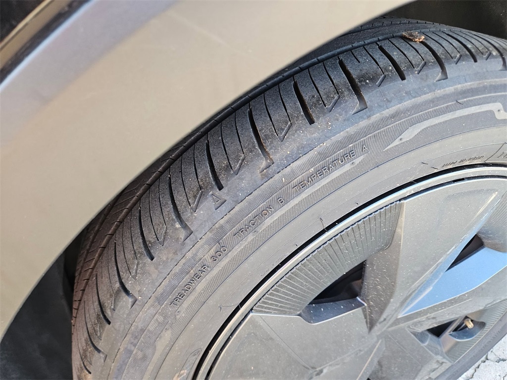 Thumbnail: 2025 Toyota Prius - 29