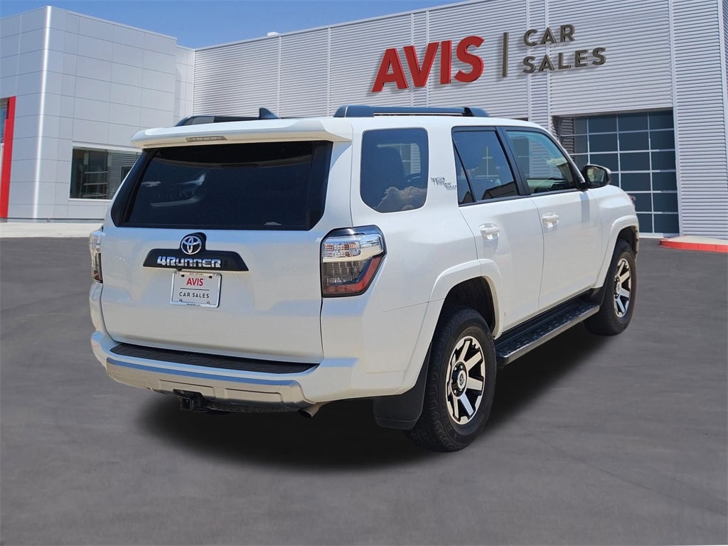 Thumbnail: 2024 Toyota 4Runner - 8