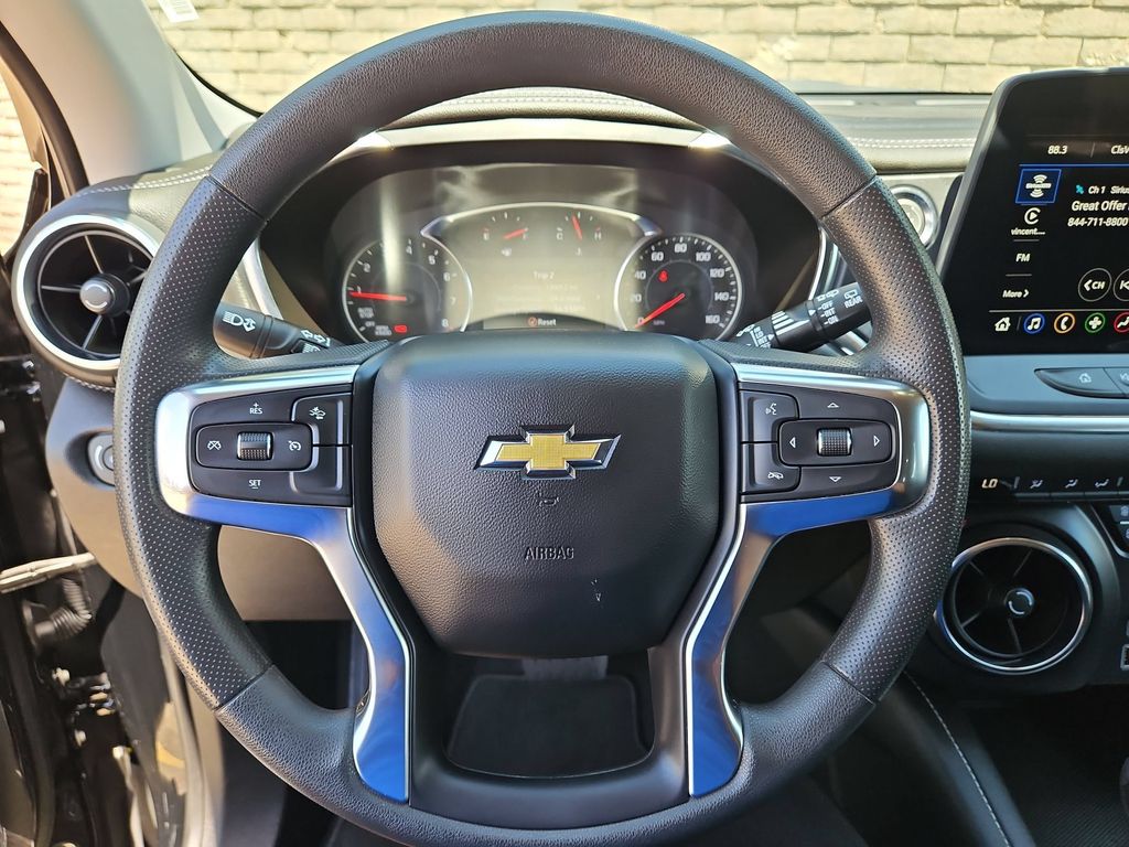 Thumbnail: 2025 Chevrolet Blazer - 23