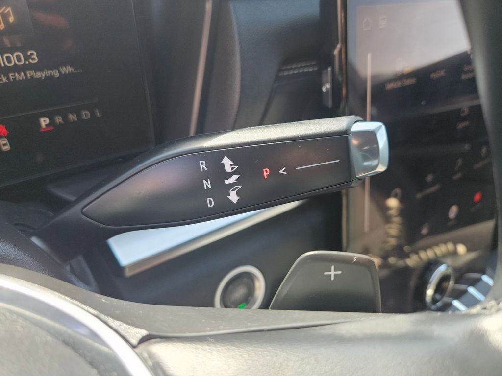 Thumbnail: 2025 GMC Terrain - 28