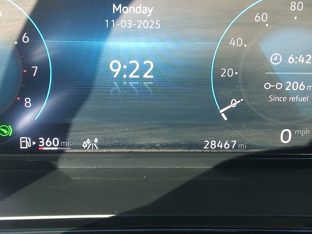 Certified 2025 Volkswagen Atlas 2.0T SE w/Technology SUV