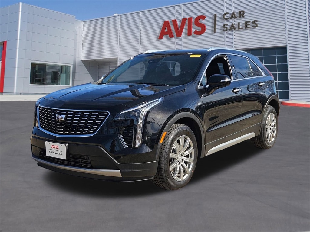 Thumbnail: 2023 Cadillac XT4 - 1