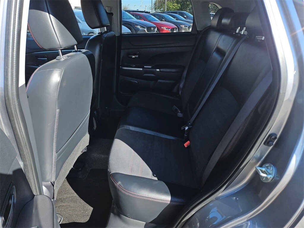 Thumbnail: 2025 Mitsubishi Outlander Sport - 26