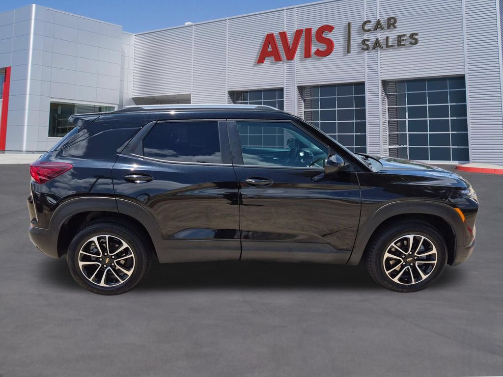 Thumbnail: 2025 Chevrolet TrailBlazer - 5