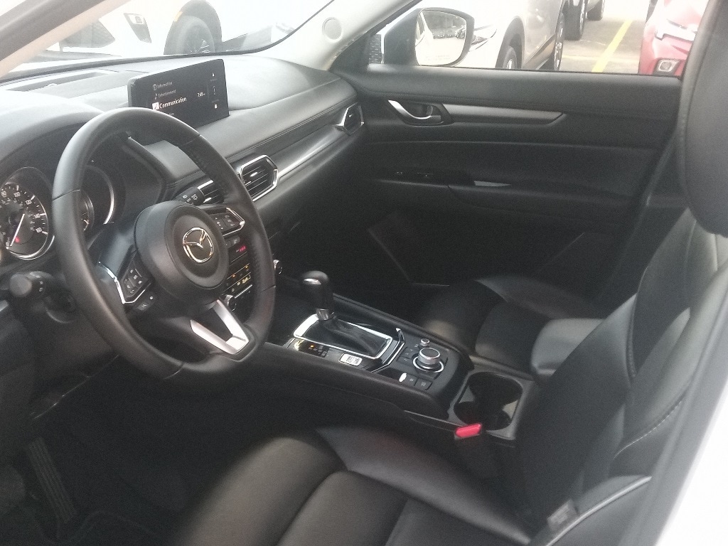 Thumbnail: 2025 Mazda CX-5 - 9