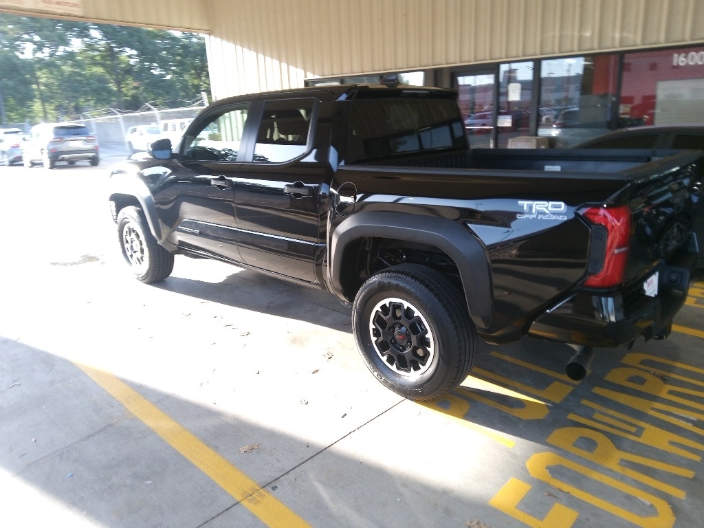 Thumbnail: 2024 Toyota Tacoma - 4