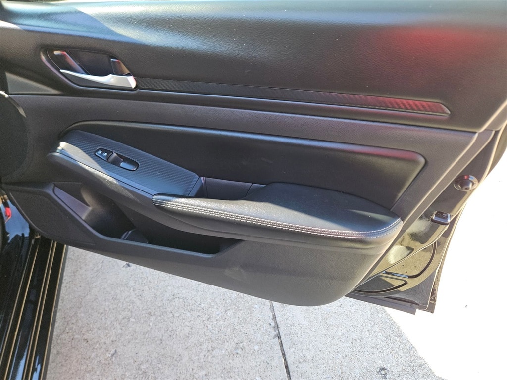 Thumbnail: 2024 Nissan Altima - 32