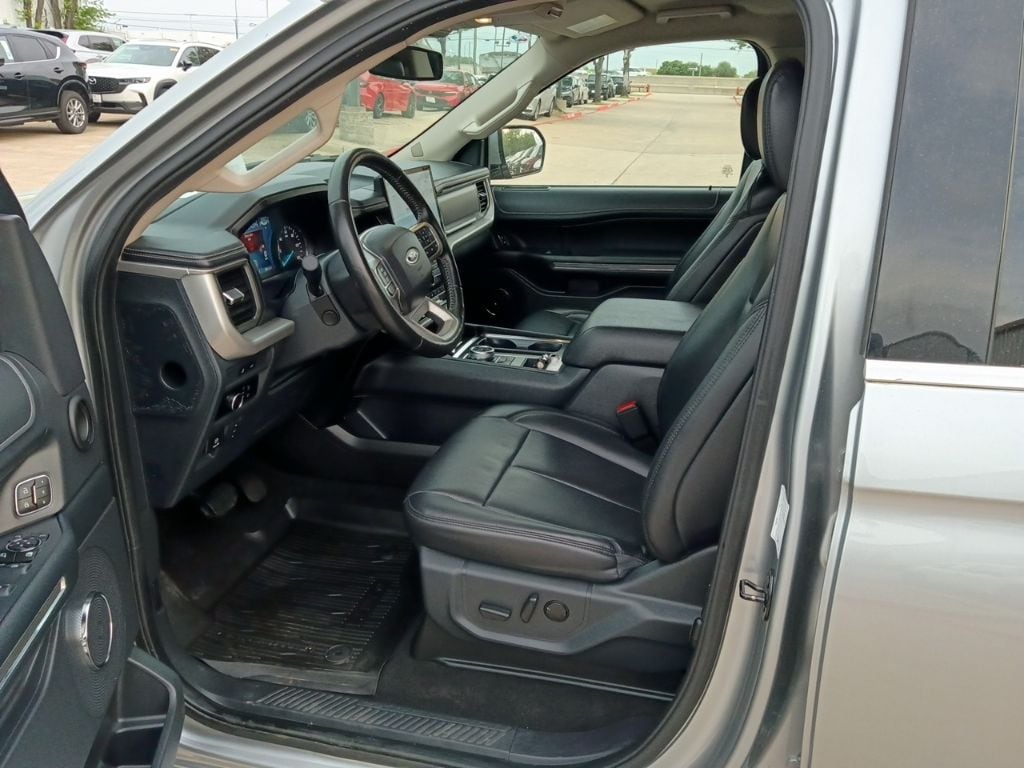 Thumbnail: 2024 Ford Expedition MAX - 3