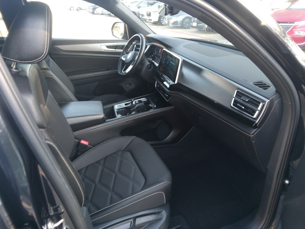 Thumbnail: 2025 Volkswagen Atlas - 8