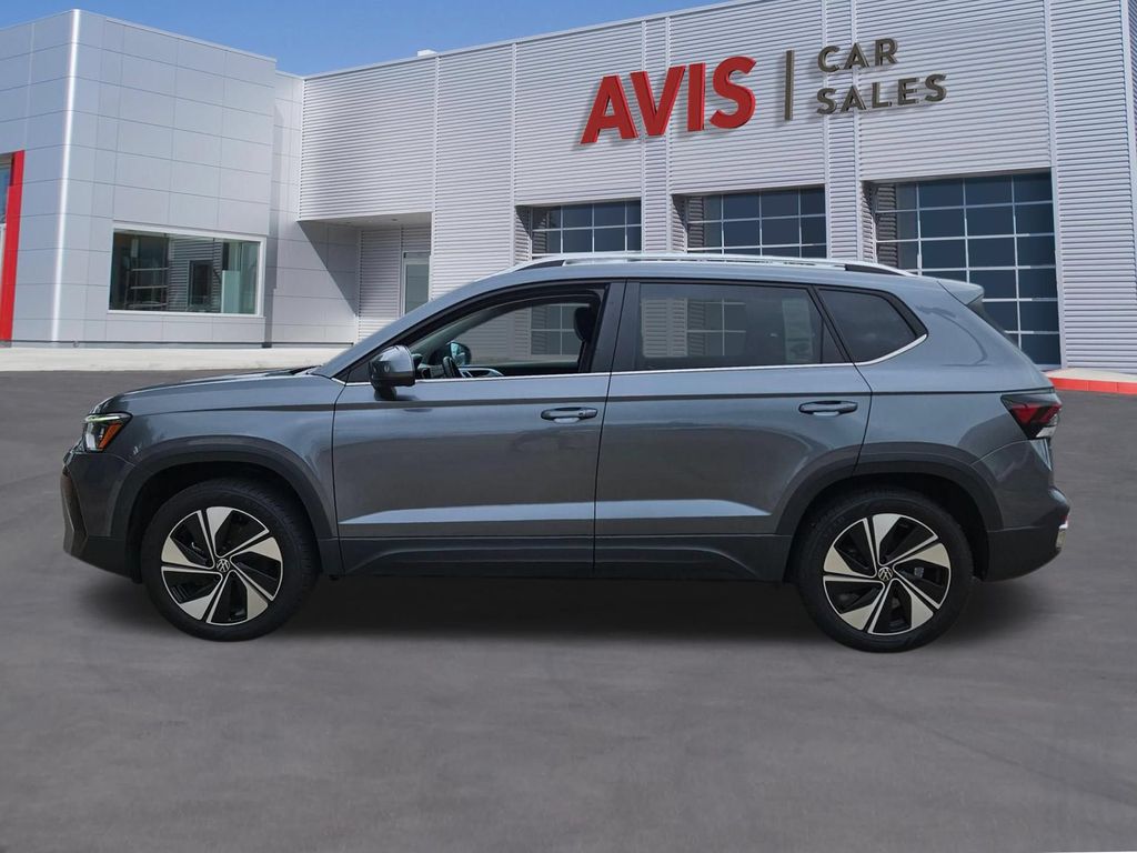 Thumbnail: 2025 Volkswagen Taos - 2