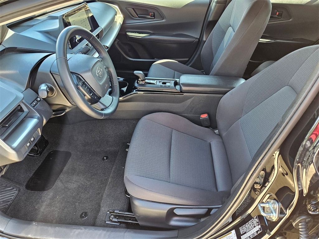 Thumbnail: 2025 Toyota Prius - 11