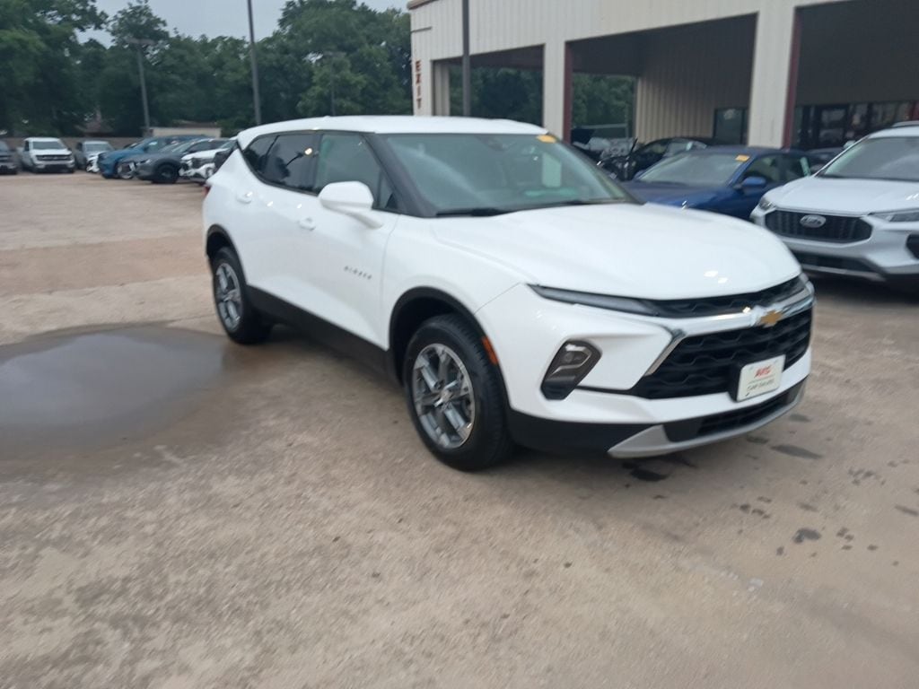Thumbnail: 2025 Chevrolet Blazer - 6