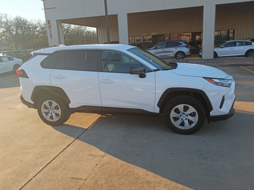 Thumbnail: 2025 Toyota RAV4 - 5