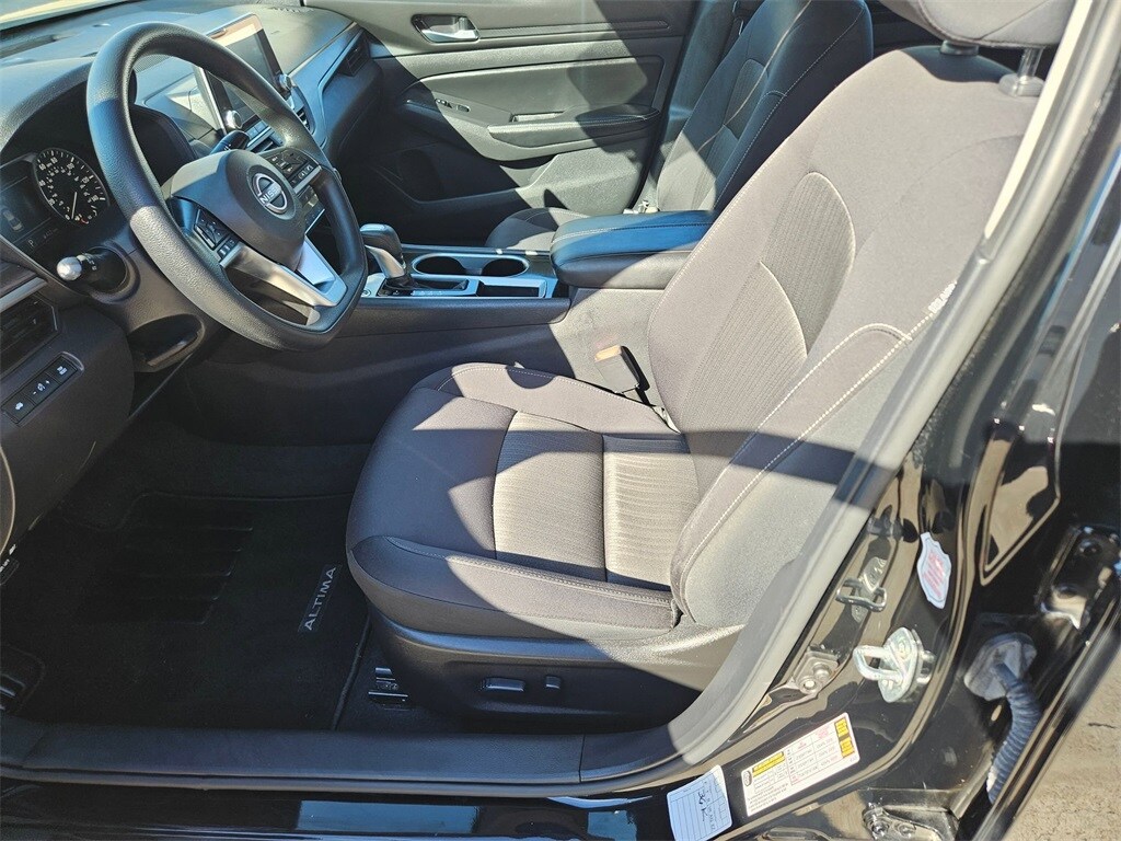 Thumbnail: 2024 Nissan Altima - 14