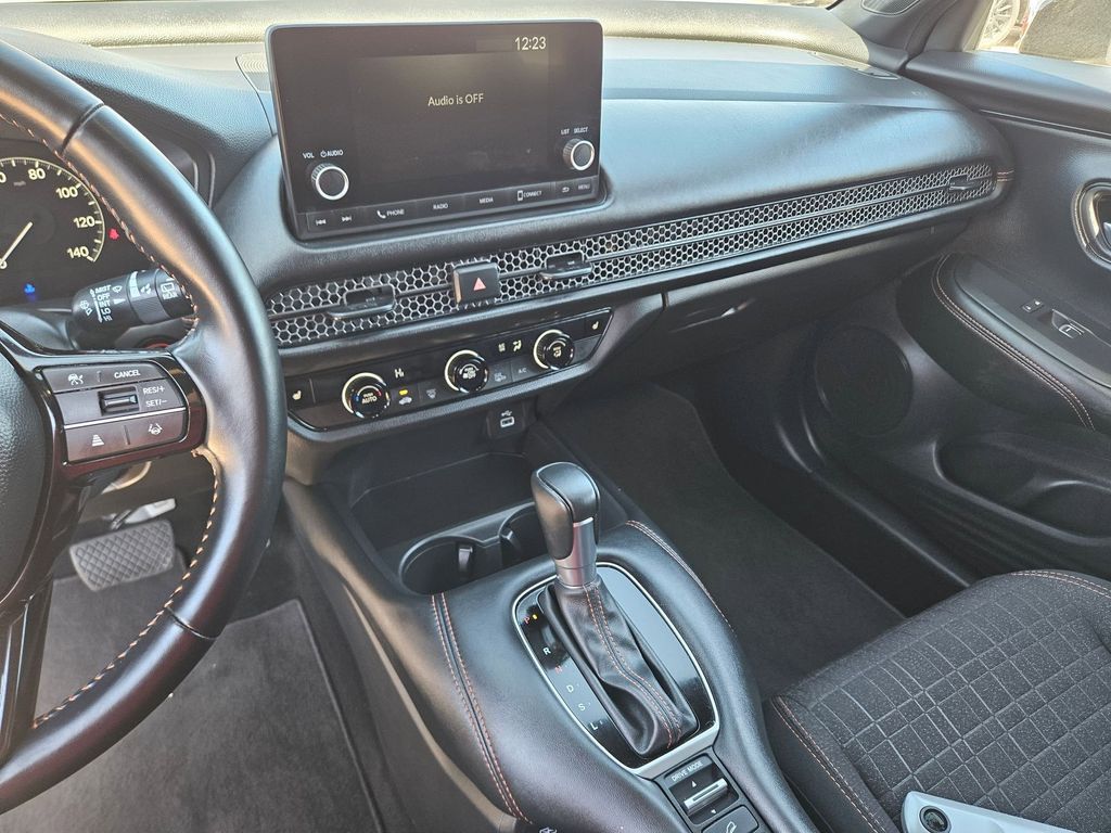 Thumbnail: 2025 Honda HR-V - 20