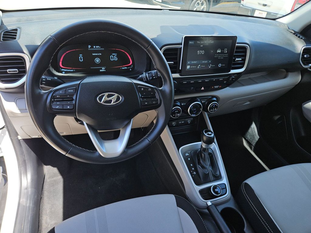 Thumbnail: 2025 Hyundai Venue - 16