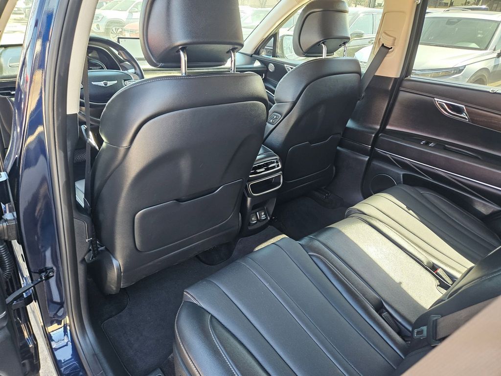 Thumbnail: 2024 Genesis GV80 - 26