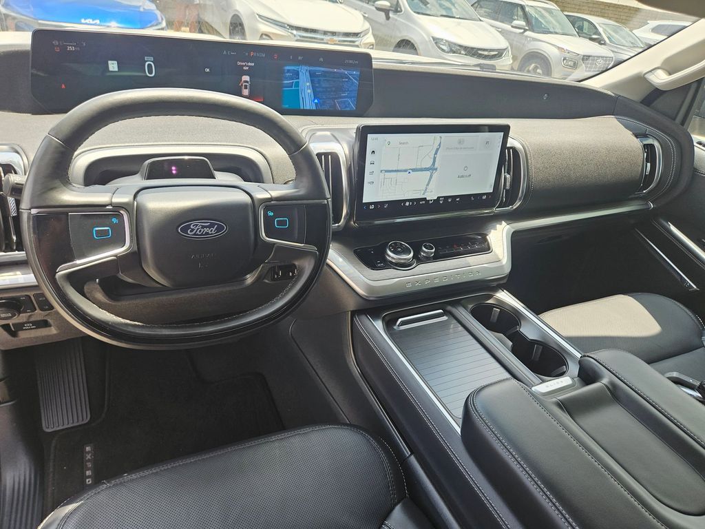 Thumbnail: 2025 Ford Expedition - 16