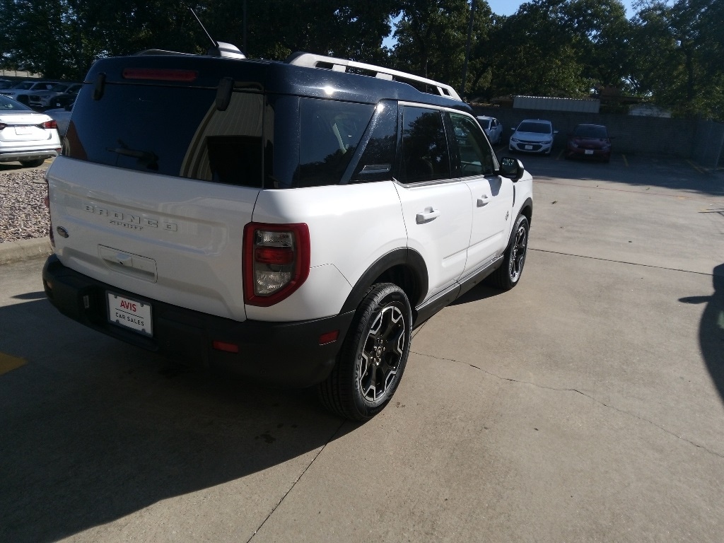 Thumbnail: 2025 Ford Bronco Sport - 5