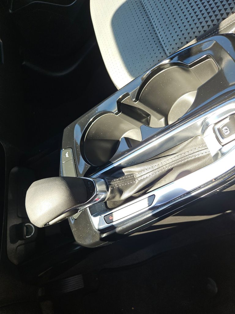 Thumbnail: 2025 Chevrolet Trax - 29
