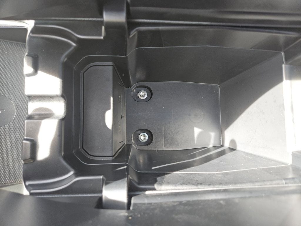 Thumbnail: 2025 Mazda CX-50 - 32