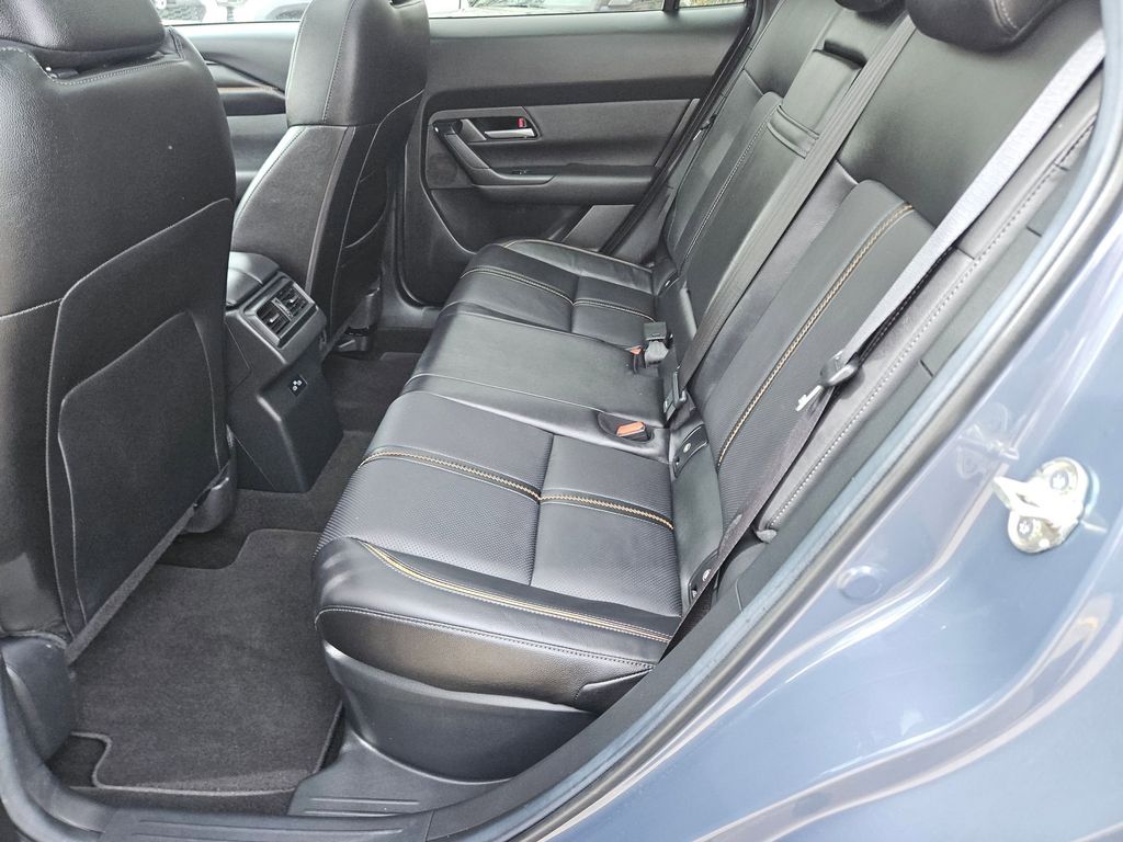 Thumbnail: 2025 Mazda CX-50 - 28