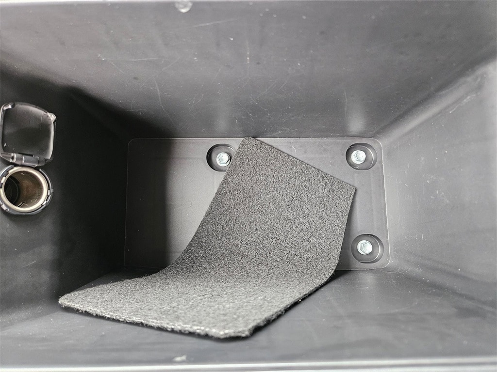 Thumbnail: 2025 Toyota Camry - 29