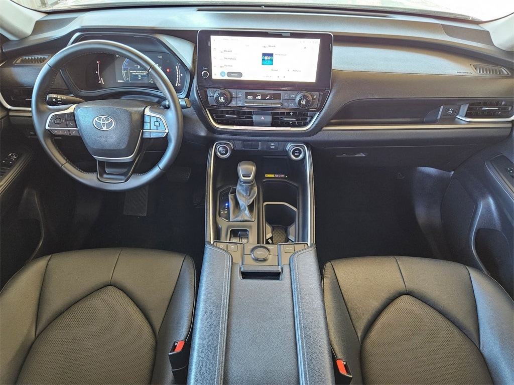 Thumbnail: 2025 Toyota Grand Highlander - 15