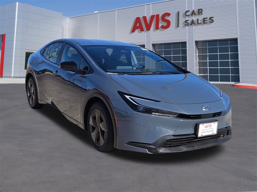 Thumbnail: 2025 Toyota Prius - 9