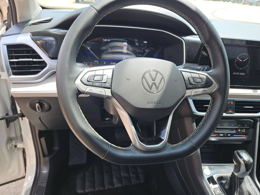 Thumbnail: 2025 Volkswagen Taos - 18