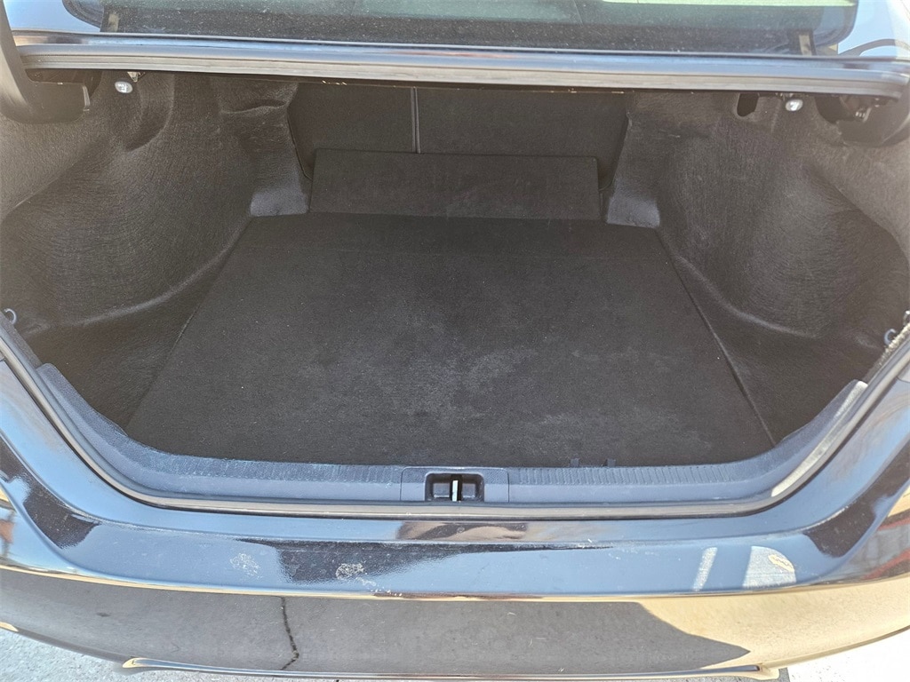 Thumbnail: 2024 Toyota Camry - 24