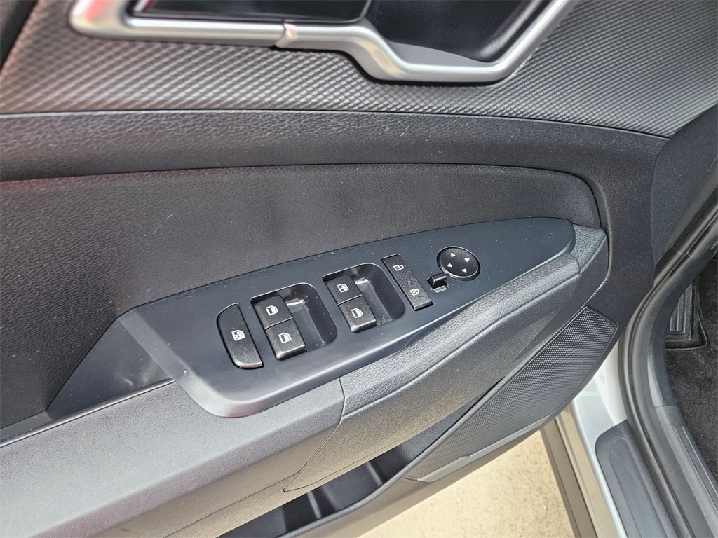 Thumbnail: 2024 Kia Sportage - 15