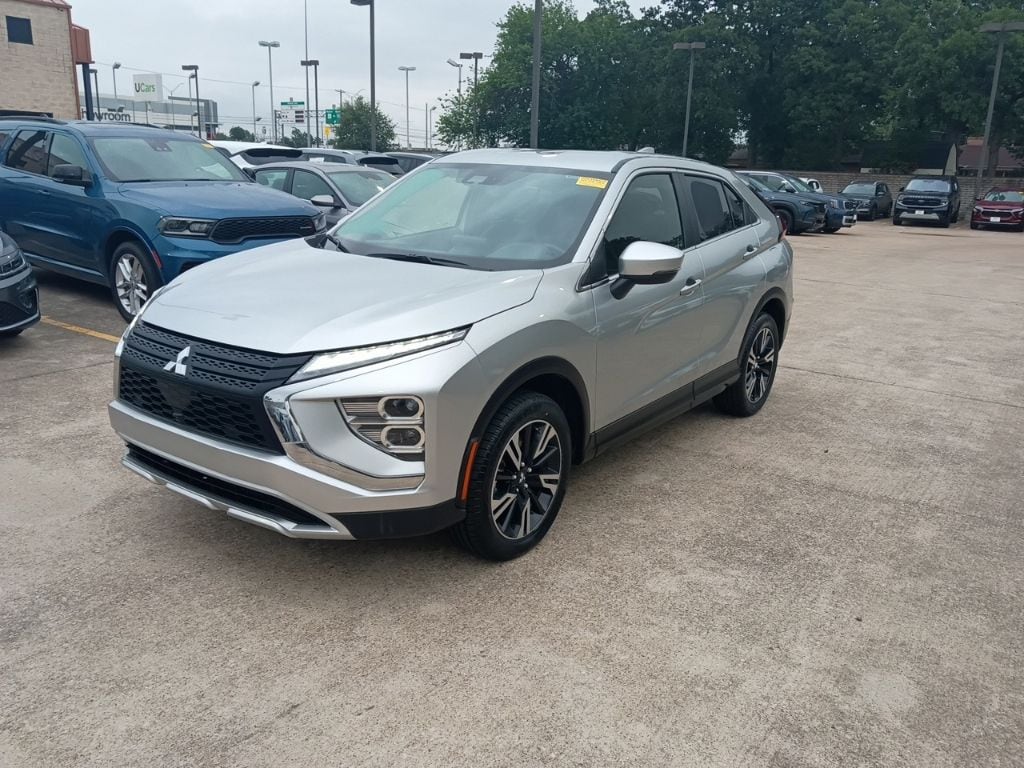 2025 Mitsubishi Eclipse Cross's photo