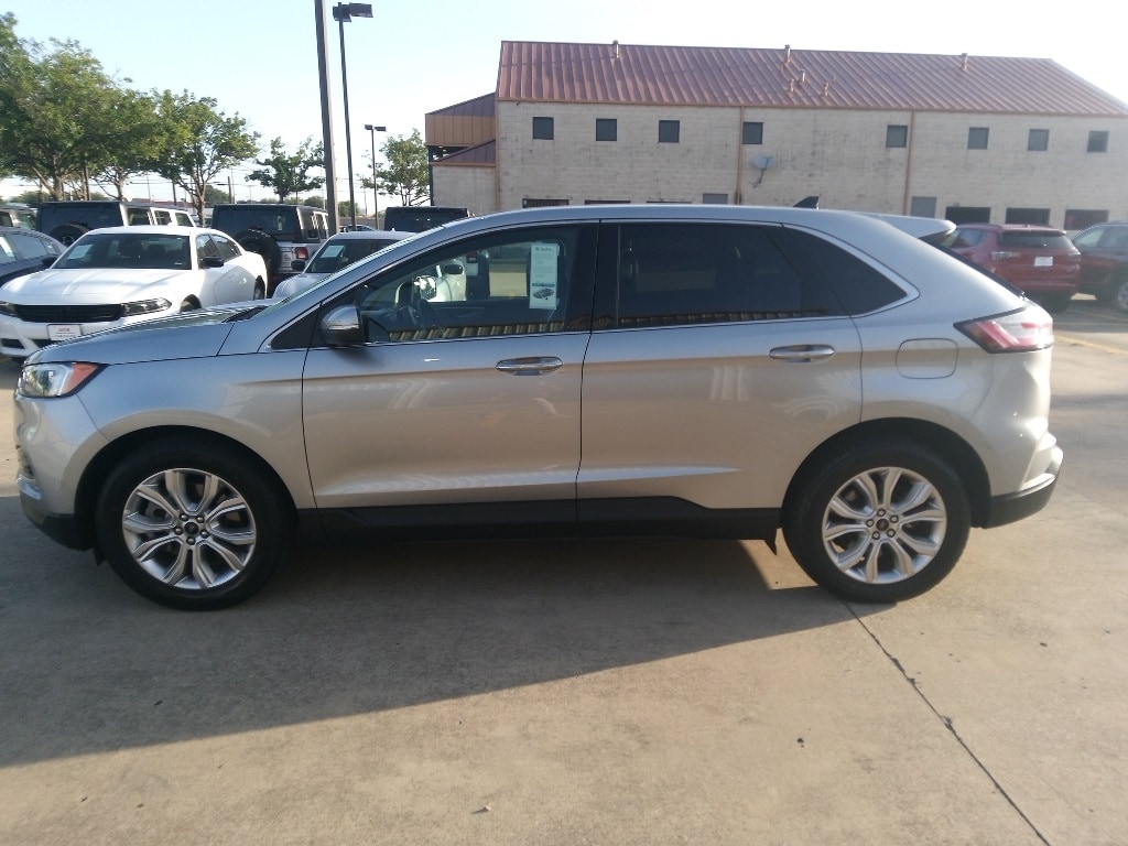 Thumbnail: 2024 Ford Edge - 3