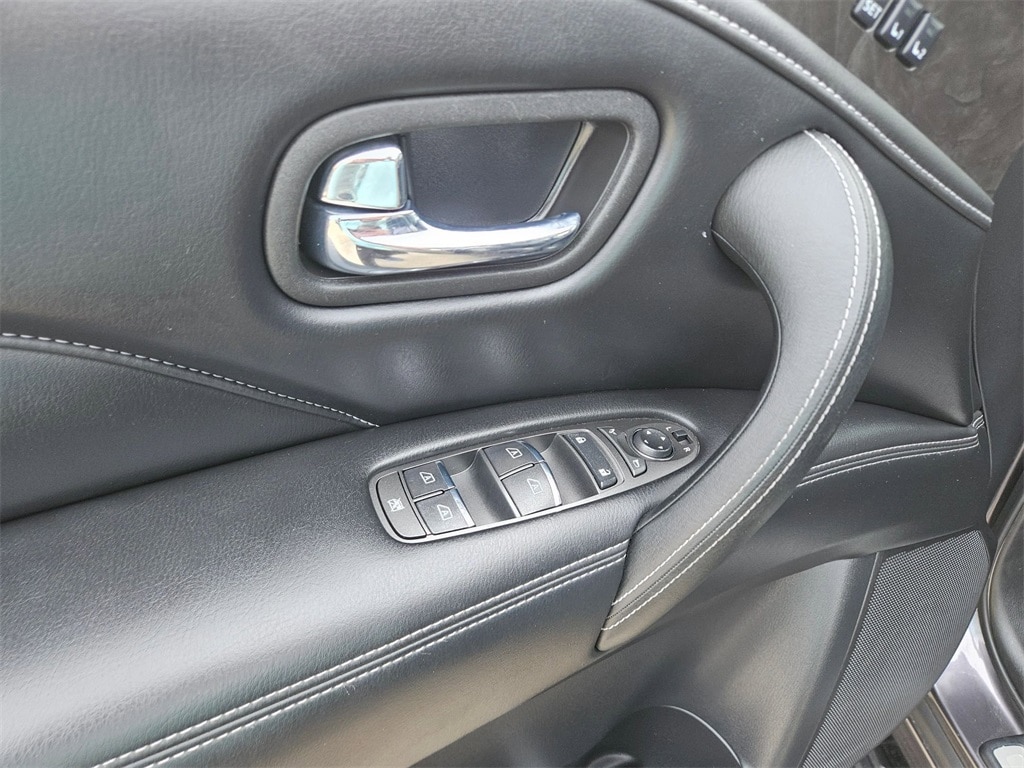 Thumbnail: 2024 INFINITI QX80 - 14