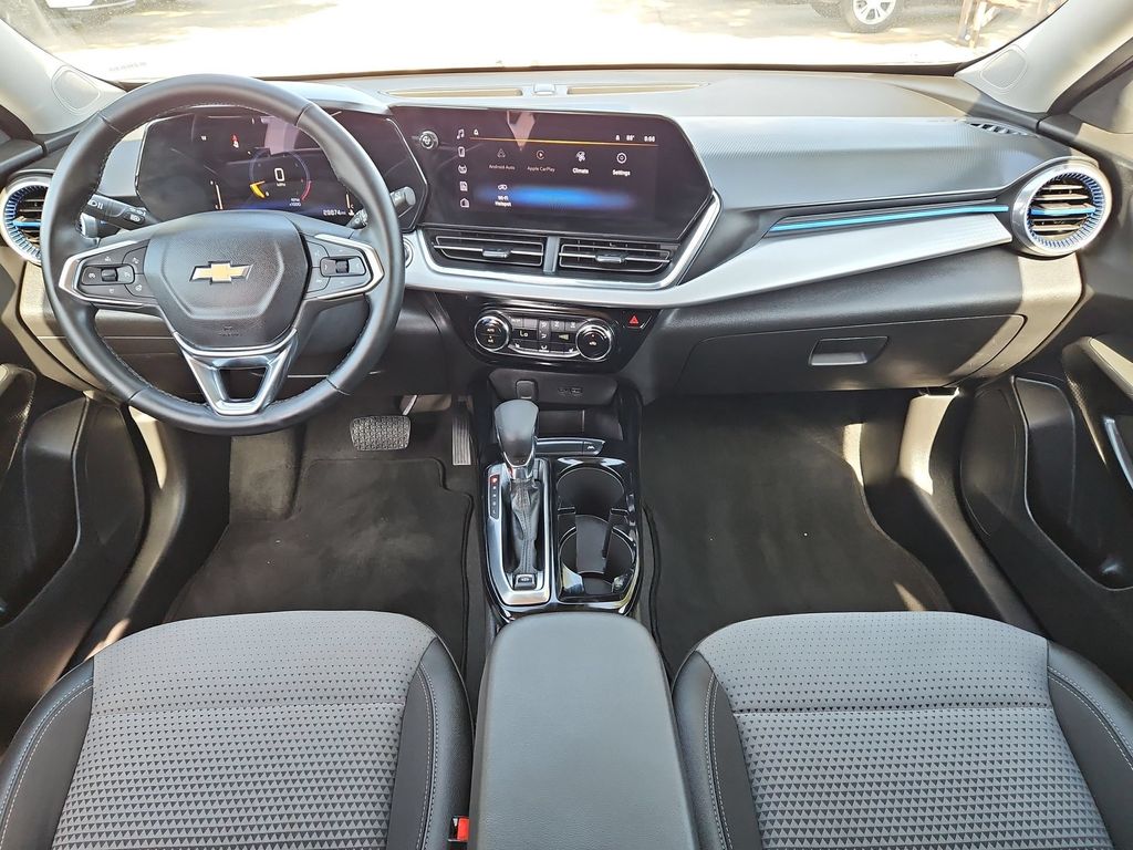 Thumbnail: 2025 Chevrolet Trax - 26