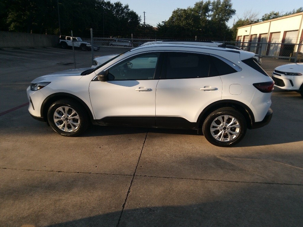 2023 Ford Escape Active 3