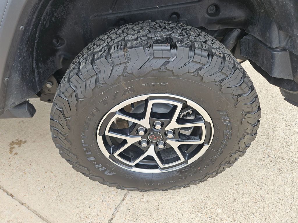 Thumbnail: 2025 Jeep Wrangler - 25