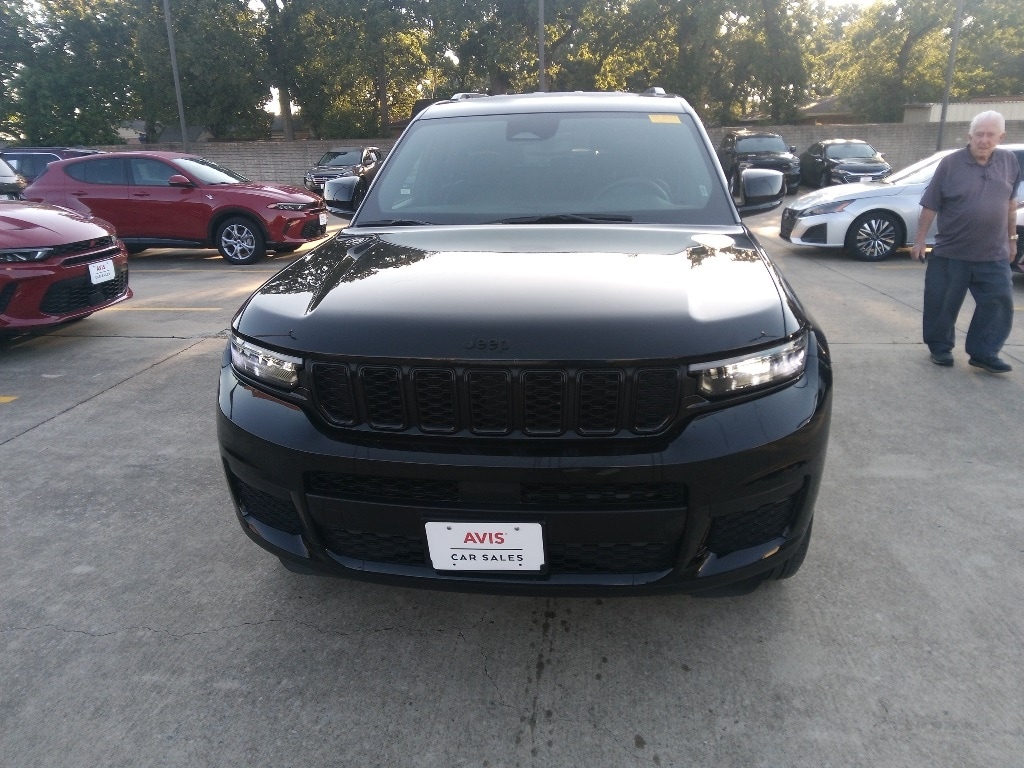 Thumbnail: 2024 Jeep Grand Cherokee L - 2