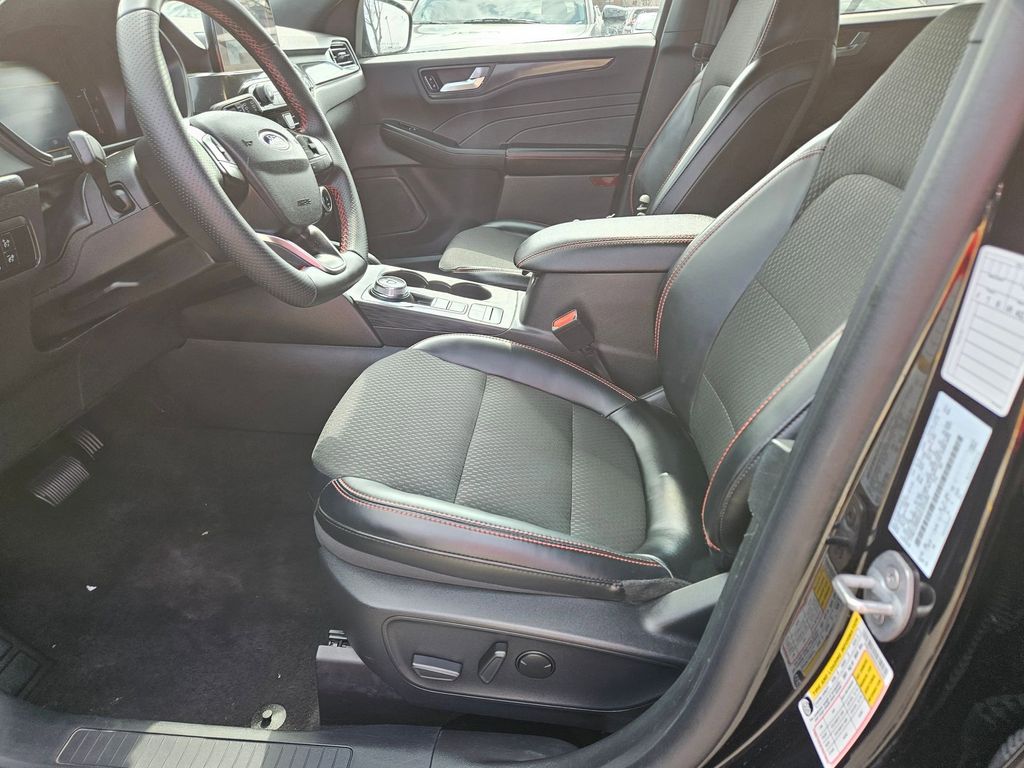 Thumbnail: 2025 Ford Escape - 11