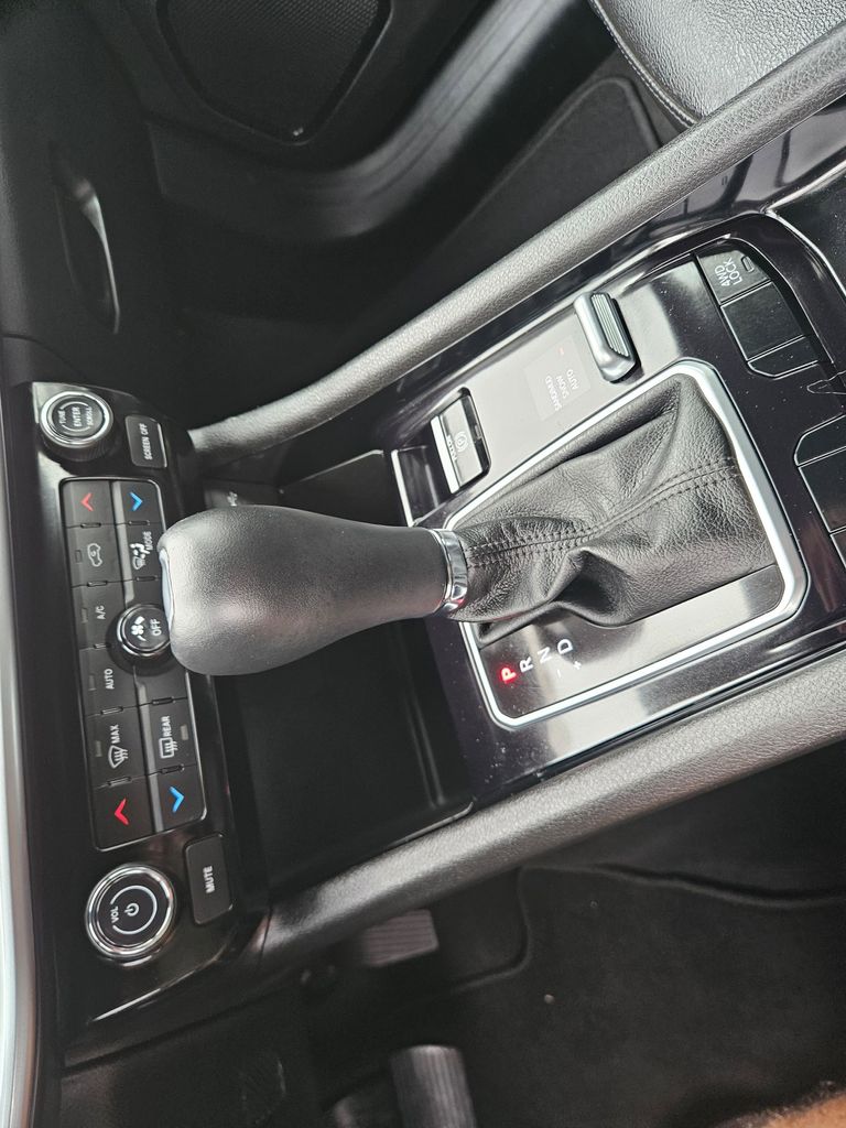 Thumbnail: 2025 Jeep Compass - 28