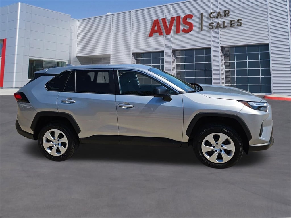 Thumbnail: 2025 Toyota RAV4 - 5