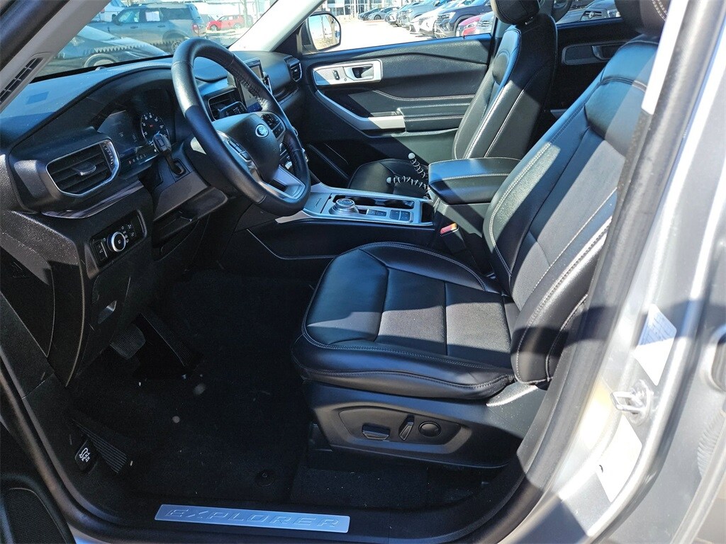 Thumbnail: 2023 Ford Explorer - 11