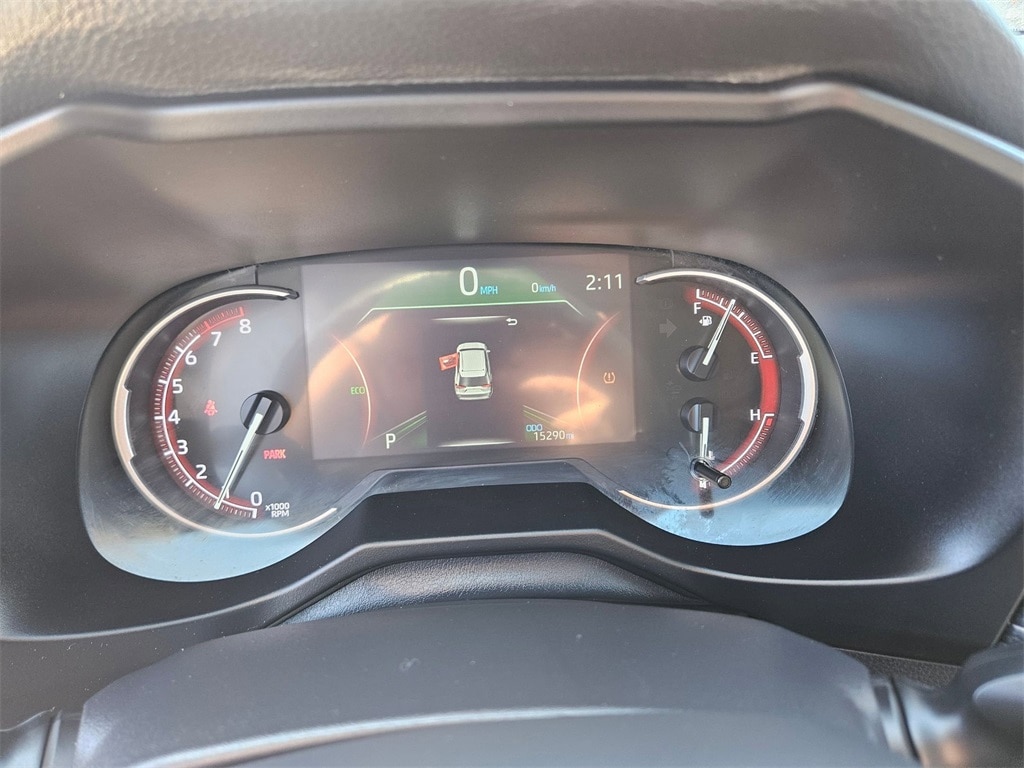 Thumbnail: 2025 Toyota RAV4 - 20